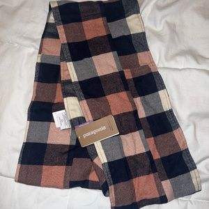 Patagonia scarf